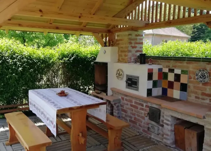 Morvai Vendeghaz Case de vacanță Zalalövő